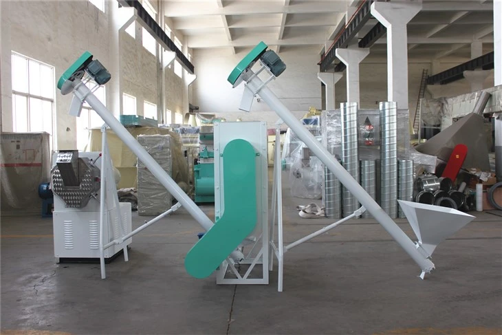 Mini pellet maker